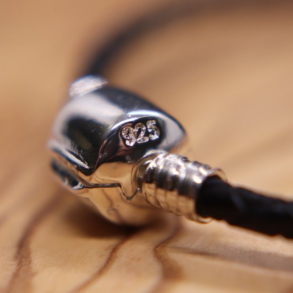 Black Leather Bracelet with Sterling Silver Barrel Clasp - BRAND NEW - Picture 7 of 7